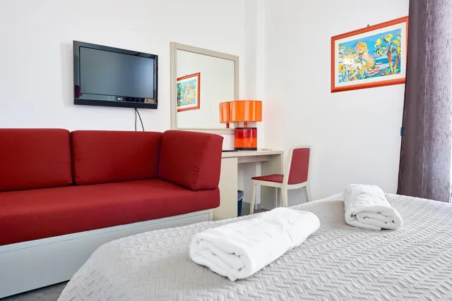 Deluxe, Triple, Sea View, Terrace, La Battigia 9/10
