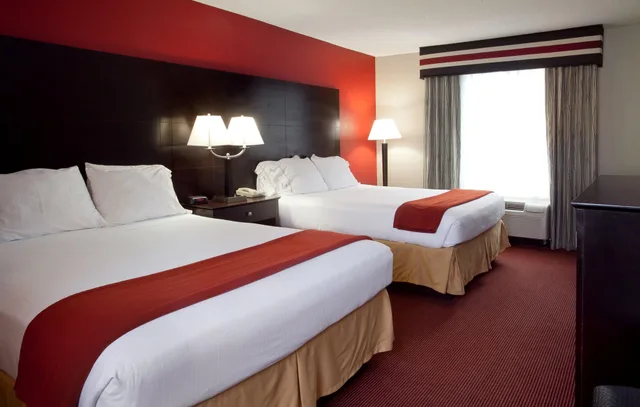غرفة بسريرين كوين، Holiday Inn Express Hotel Suites Atlanta Johns Creek 1/4