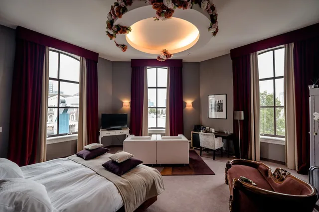 جناح بجاكوزي، Suite Hotel Pincoffs Rotterdam 3/10