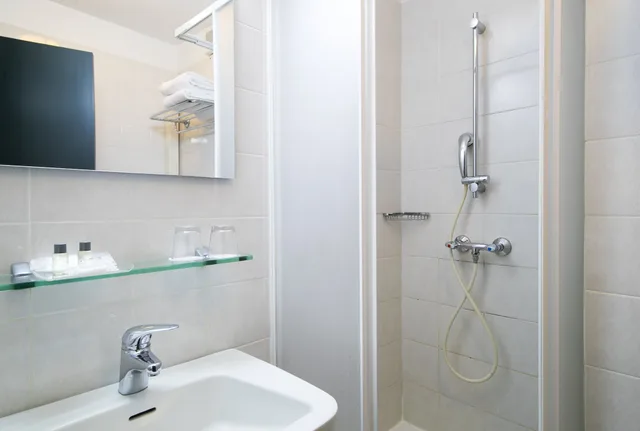غرفة عائلية بسرير مزدوج، Hotel Vile Park 7/9