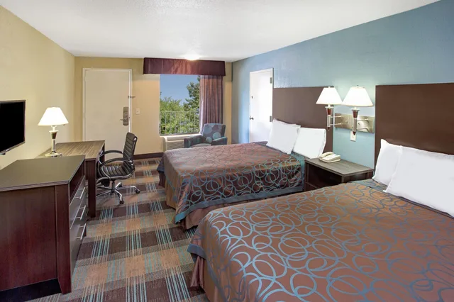 Room, 2 Double Beds, Accessible, Days Inn By Wyndham Ladson Summerville Charleston 6/8
