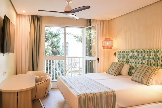غرفة ثلاثية بسرير مزدوج وسرير فردي، Del Mar Hotel And Spa 4/6