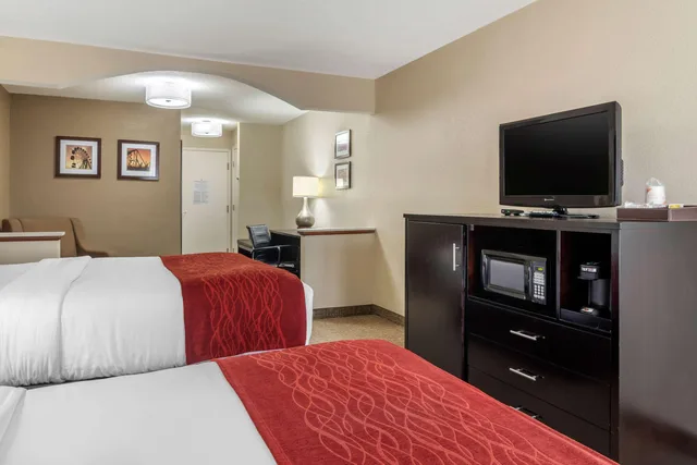 جناح، Comfort Inn & Suites Atlanta/Smyrna 2/4