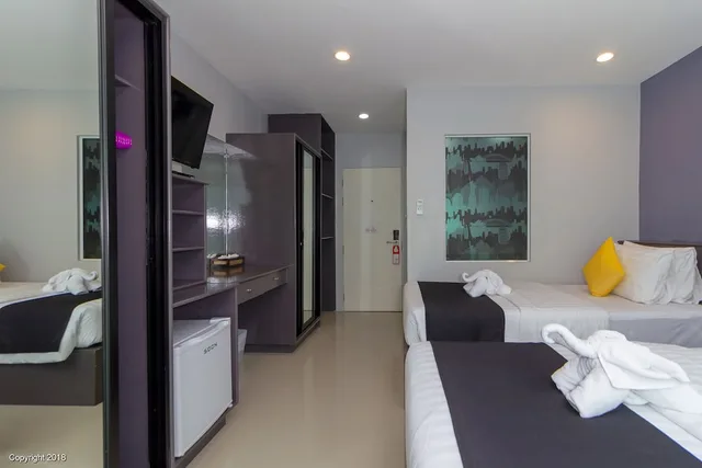 غرفة سوبيريور بسرير مزدوج أو سريرين منفصلين، MODERN LIVING HOTEL 7/10