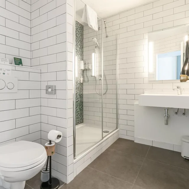 غرفة قياسية بسريرين مزدوجين بإطلالة على المدينة، Holiday Inn Calais 4/4