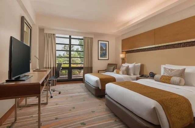 Premier, Twin Beds, Best Western Plus The Ivywall Hotel 1/4