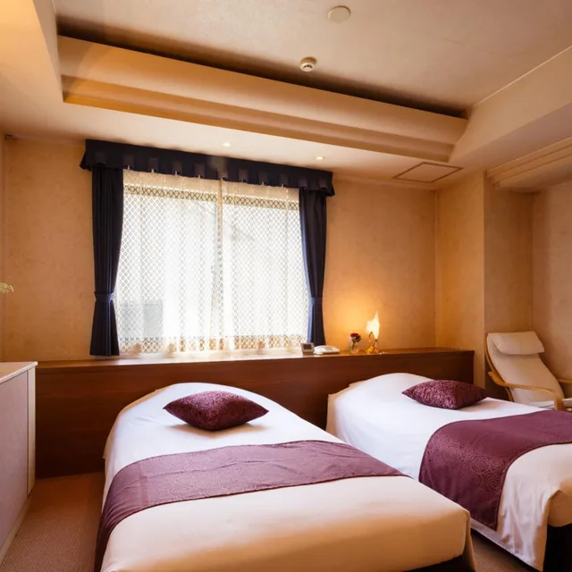 غرفة قياسية بسريرين منفصلين للمدخنين، HOTEL SASARINDOU 3/8
