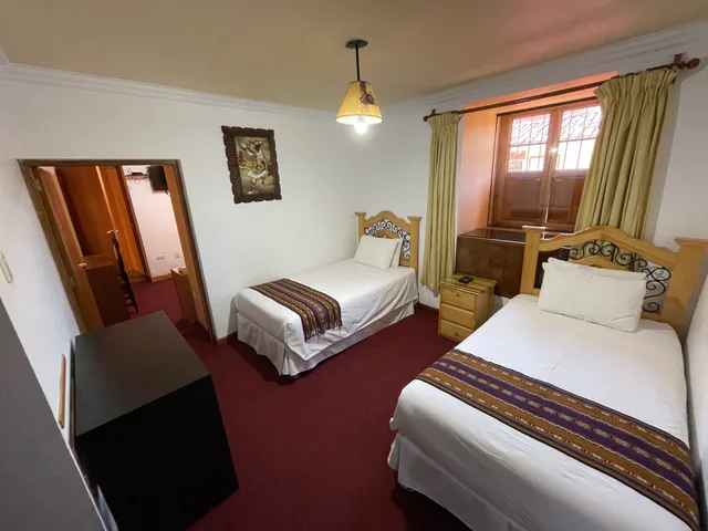 غرفة قياسية ثلاثية، Hotel Rojas 1/5