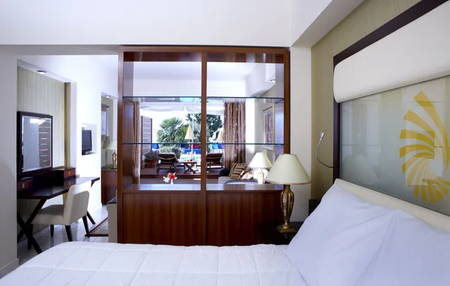 Junior Suite, Twin Beds, Pool Side, Sofa، Sunshine Corfu Hotel & Spa 4/5