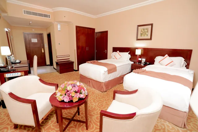 غرفة قياسية بسريرين منفصلين، Capital Hotel And Spa 8/10