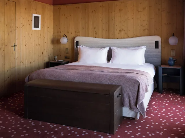 2 Bedrooms, Prestige, Suite, Hotel Le Coucou 1/2