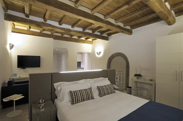 غرفة قياسية رباعية، Trevi Palace Luxury Inn 2/2