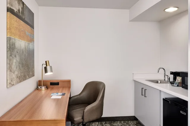 جناح بسريرين كوين مع سرير سحّاب إضافي، Springhill Suites Phoenix Downtown 9/9