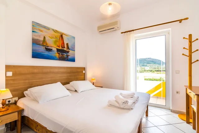 شقة بسريرين منفصلين بغرفة نوم واحدة مع أريكة، Thalassa Apartments 2/10