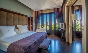 Senior, Suite, City View، Casa Fuster 1/1