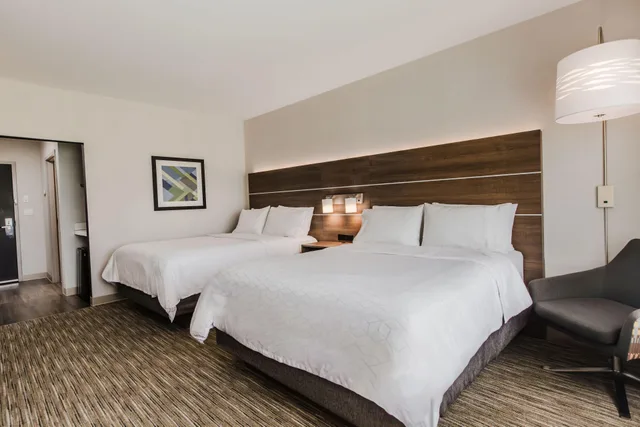 غرفة بسريرين كوين، Holiday Inn Express and Suites Welland 4/10