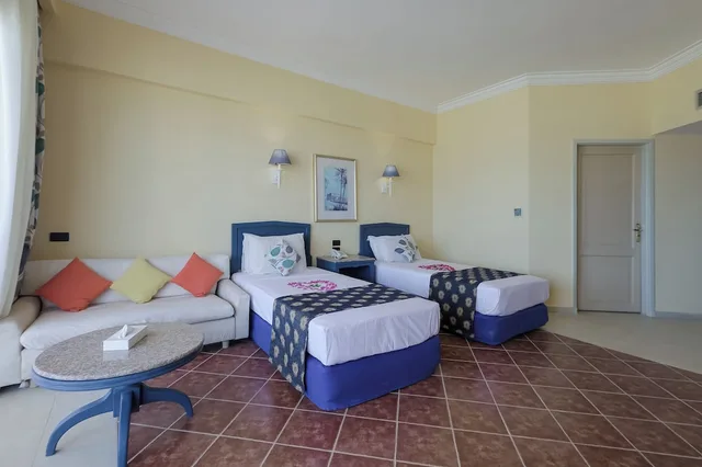 غرفة بسرير كينج بإطلالة على الجبل، Shoni Bay 8/10