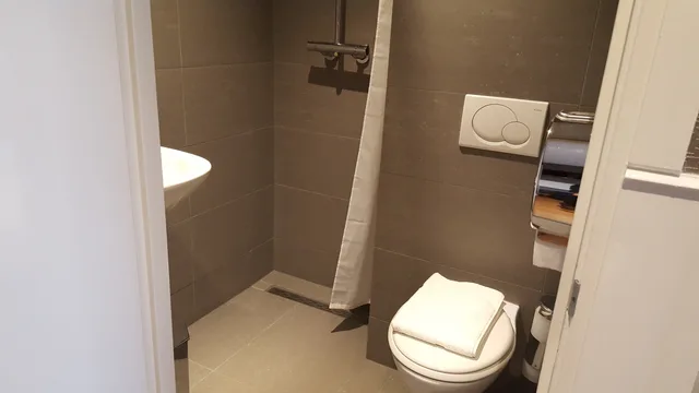 غرفة كومفورت ثلاثية، Hotel Old Quarter 1/2