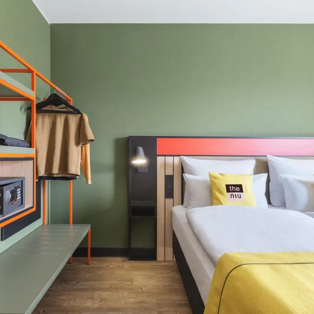 Premium, King Bed, Queen Bed, Kitchenette, Holiday Inn - the niu, Amity Potsdam by IHG 5/10