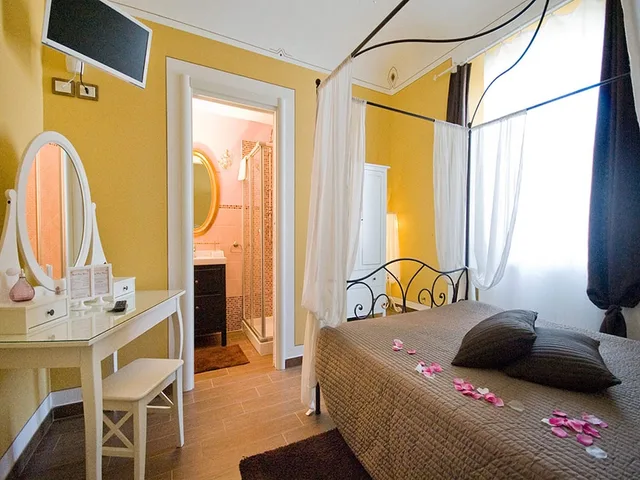 Room, Double Bed, Private Bathroom, Hotel Pisa Tower 6/6