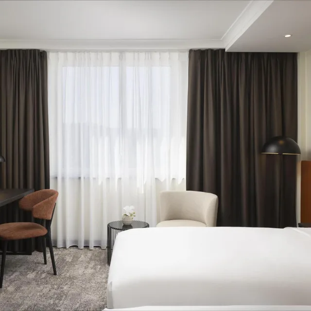 غرفة مفردة، Hilton Duesseldorf 25/28