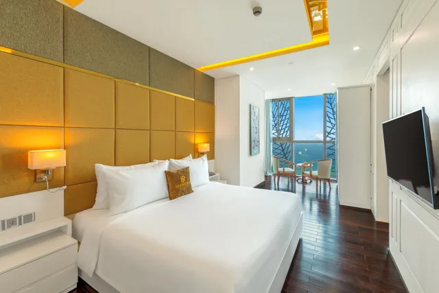 شقة بإطلالة على البحر بـ3 غرف نوم، Mandila Beach Hotel Danang 1/2