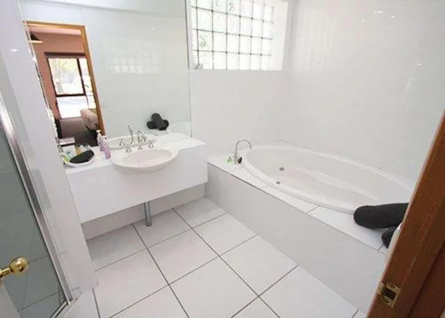 غرفة بسرير كوين بجاكوزي، Comfort Inn Lady Augusta 5/7