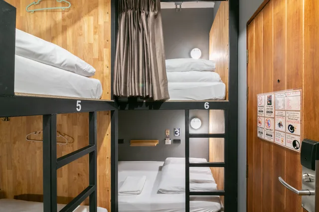 سكن مشترك مختلط، Timber Hostel 3/5