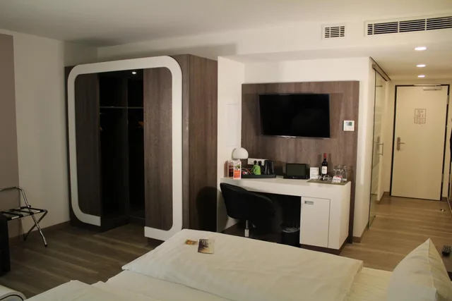غرفة سوبيريور بسرير كينج، Hotel Am Kaisersaal 4/8