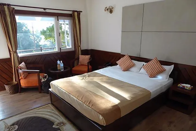 غرفة ديلوكس بسرير مزدوج، Serene Resort 2/3