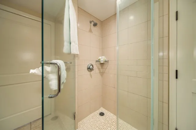 2 Bedrooms, Suite, 2 King Beds, Ocean View, 2 Bathrooms، OUTRIGGER Honua Kai Resort & Spa 5/5