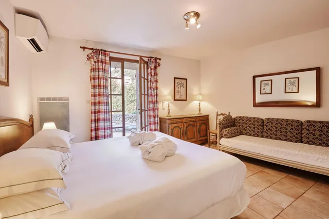 شقة بسرير كينج وثلاثة أسرّة بغرفتي نوم، La Bastide du Calalou Hotel Spa, BW Premier Collection 1/10