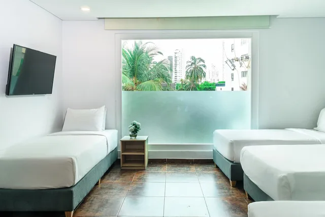Standard, Quadruple, 2 Queen Beds, City View, Hotel Caribbean Cartagena 7/10