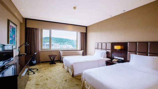 غرفة قياسية بسريرين منفصلين، HOLIDAY INN MUDANJIANG 2/9