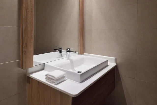 شقة بسريرين مزدوجين بإطلالة على المدينة بـ3 غرف نوم، Element City Center Doha 7/8