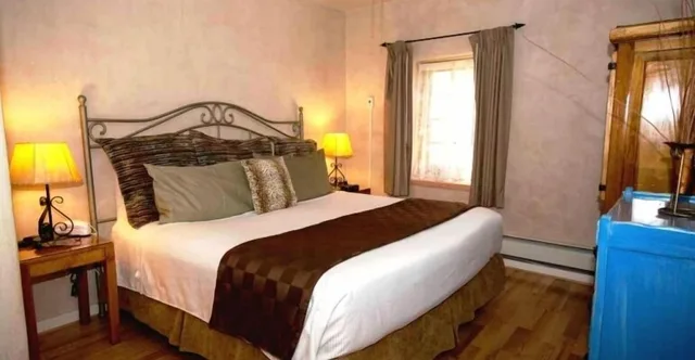 2 Rooms, Suite, Multiple Beds، Hotel La Fonda de Taos 1/1