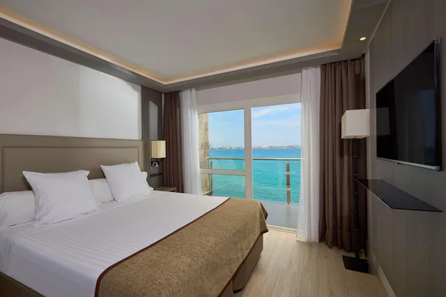 جناح جونيور بسرير مزدوج، Melia Alicante 1/10