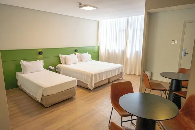 Plus, Standard, Triple, 1 Double and 1 Single Bed، Grande Hotel da Barra 3/3