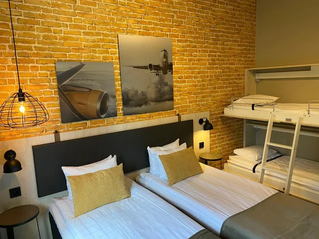 غرفة اقتصادية عائلية، Skyline Airport Hotel 6/10