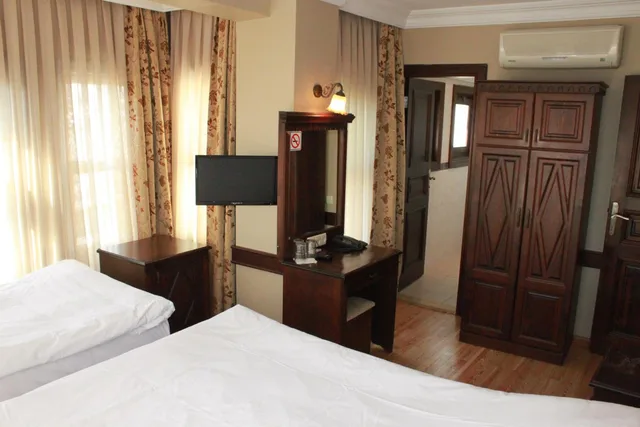 غرفة قياسية ثلاثية، HOTEL SULTAN HILL 4/6