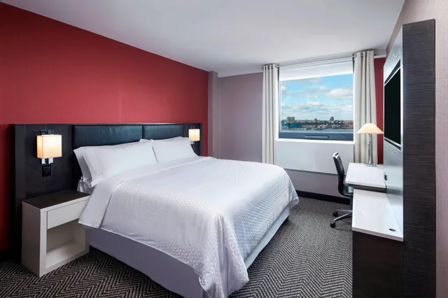 غرفة بسرير كينج، Four Points By Sheraton Manhattan Midtown West 1/4