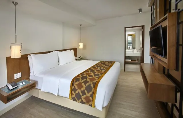 جناح، Quest Hotel Tagaytay City 1/2