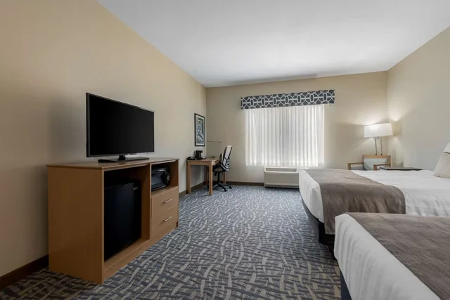 غرفة بسريرين كوين لذوي الإعاقة، Best Western Plus Rumford Falls 3/5