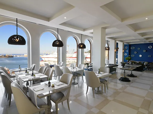 غرفة مفردة بسرير مزدوج، SeePort Hotel 3/3