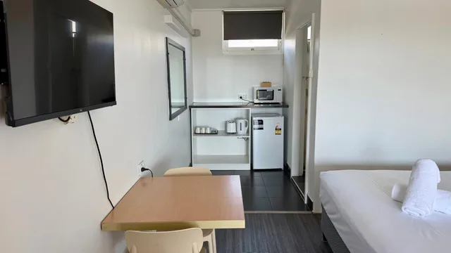 غرفة بسرير كوين وسرير فردي، Annerley Motor Inn 5/10