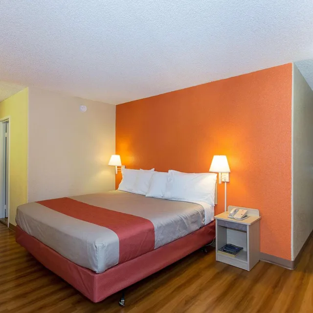 غرفة بسرير كينج، Cathedral Hill Hotel 5/10