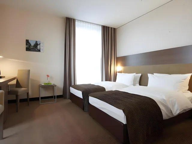 غرفة بزنس بسريرين مزدوجين، INTERCITYHOTEL MANNHEIM 1/1