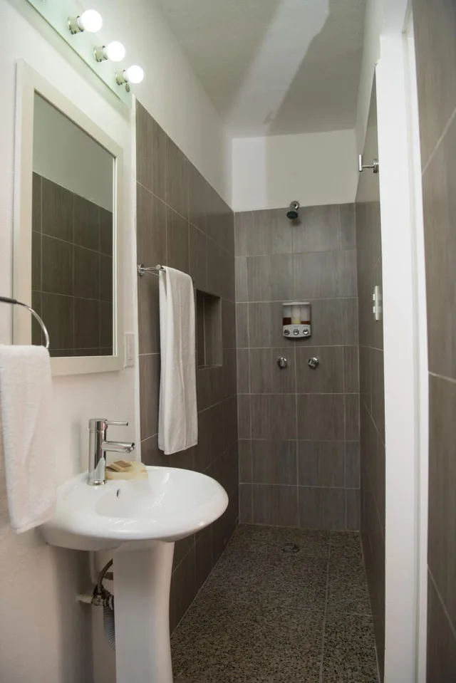 استوديو شهر العسل بسرير كينج مع أريكة، Ocean Zen Suites 4/4