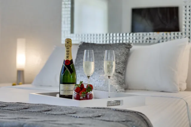 غرفة ديلوكس بسرير مزدوج، Bars B B South Beach Miami Boutique Hotel 3/5