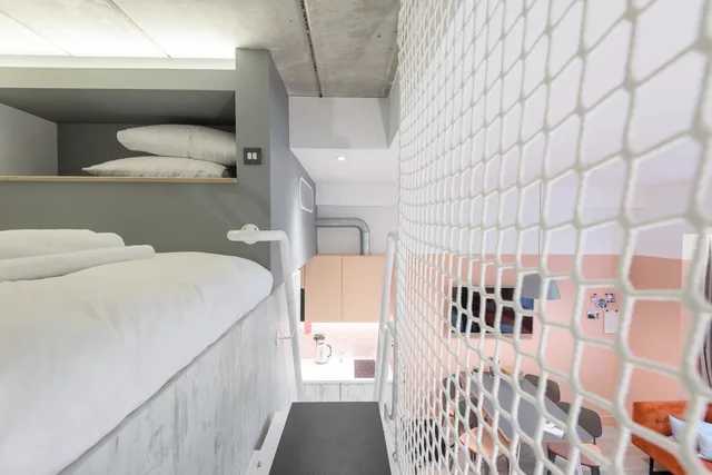 Master, Loft، Second Nature Southampton 4/5